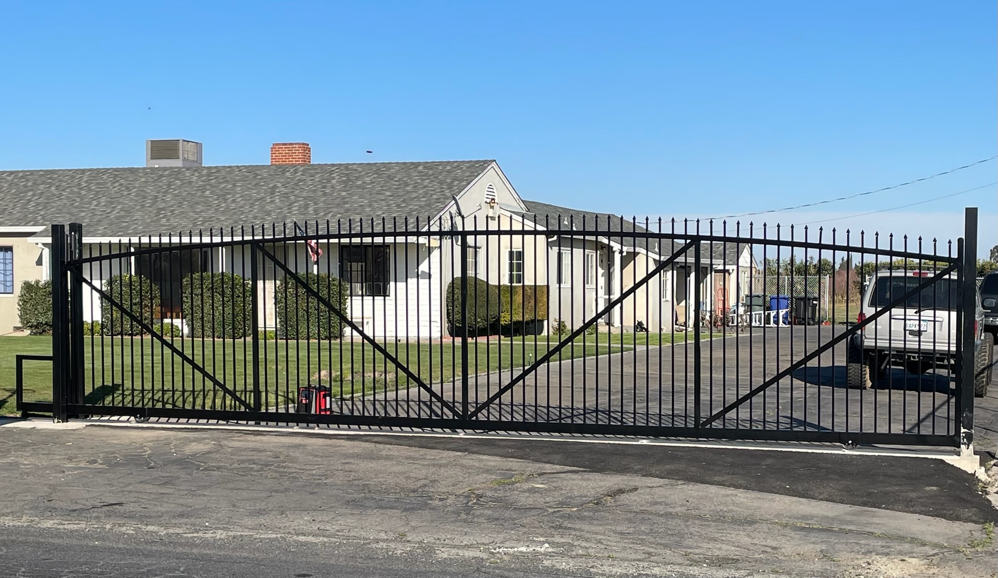 Custom Fence & Gate